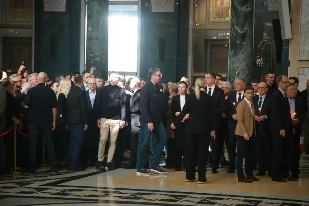 Vučić: Najvažnije je da Srbija bude dostojanstvena i ujedinjena