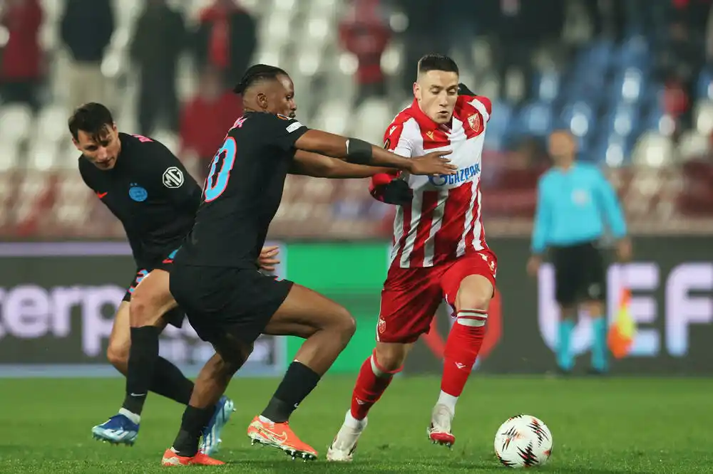 Zvezda sa igračem manje pobijedila Radunovićev FCSB, Dinamo nastradao od Lila u Francuskoj