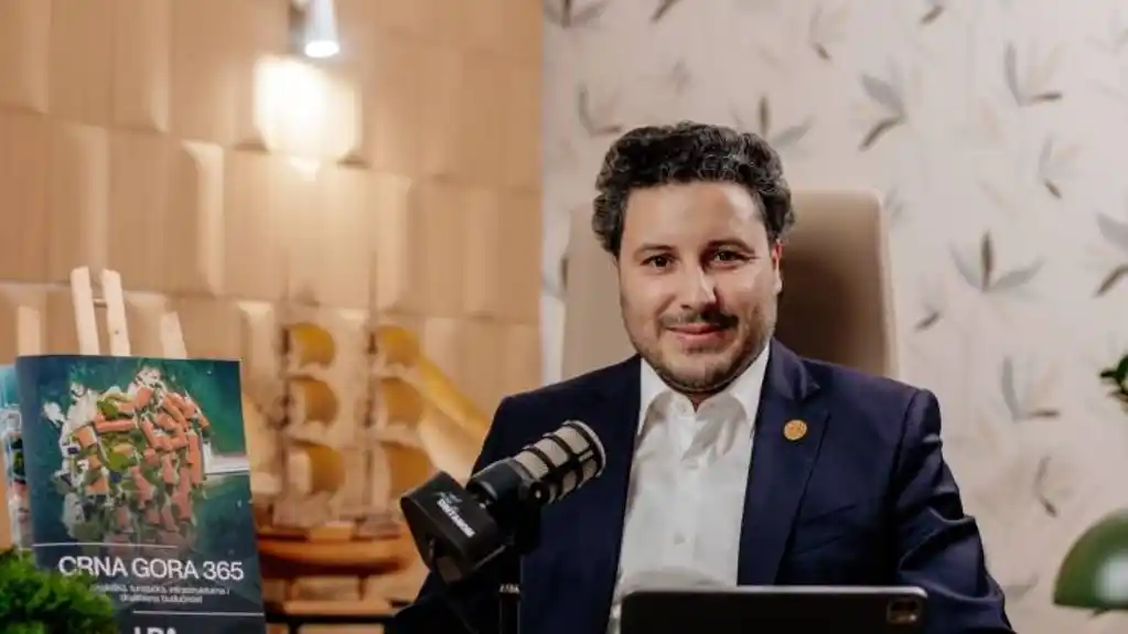 Abazović: Vlast pokazala nepoštovanje prema građanima, djecu stavila na margine