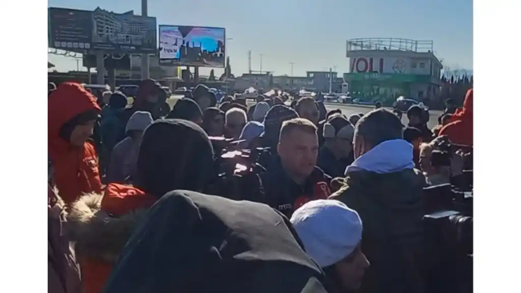 Asanović: Paralisaćemo cijelu državu i preduzeća Glavnog grada