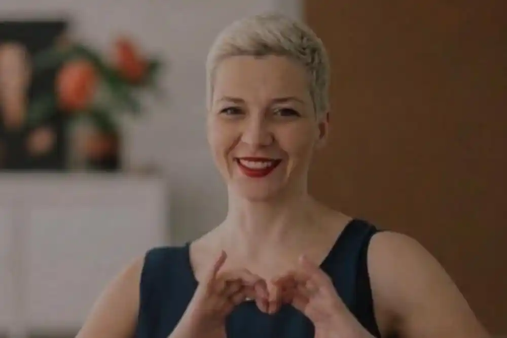 „Bjeloruski policajci, koji uveče sjede pored vatre, plaše jedni druge pričama o Mariji Kolesnikovoj“