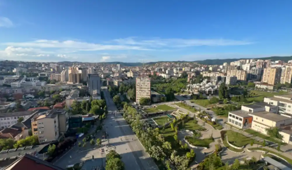 Danas se na Kosovu održavaju parlamentarni izbori, drugi put ove godine