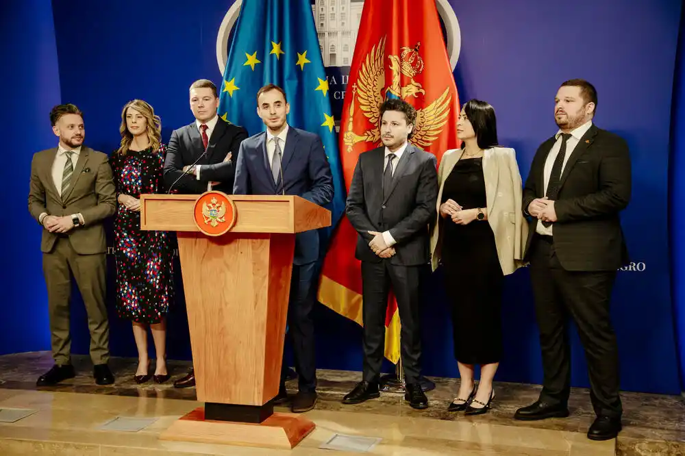 GP URA: Dječji dodaci danas ponovo na Skupštini, prilika za popravni za poslanike parlamentarne većine