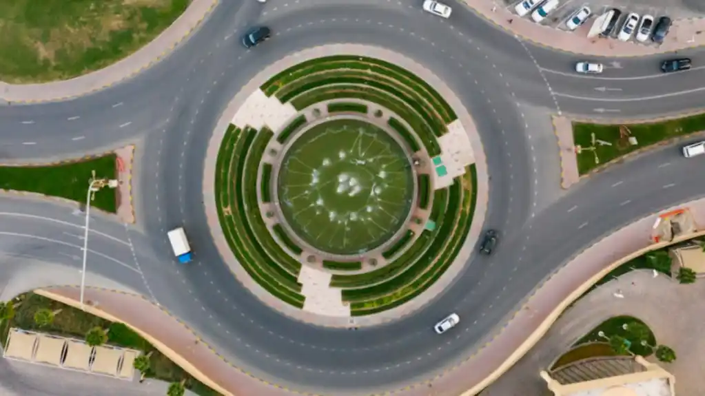 Građani Zete odblokirali kružni tok prema Aerodromu i prugu prema Baru