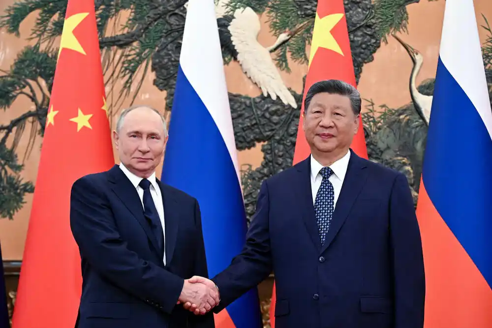 Jesu li Putin i Si okrenuli leđa Maduru i Venecueli