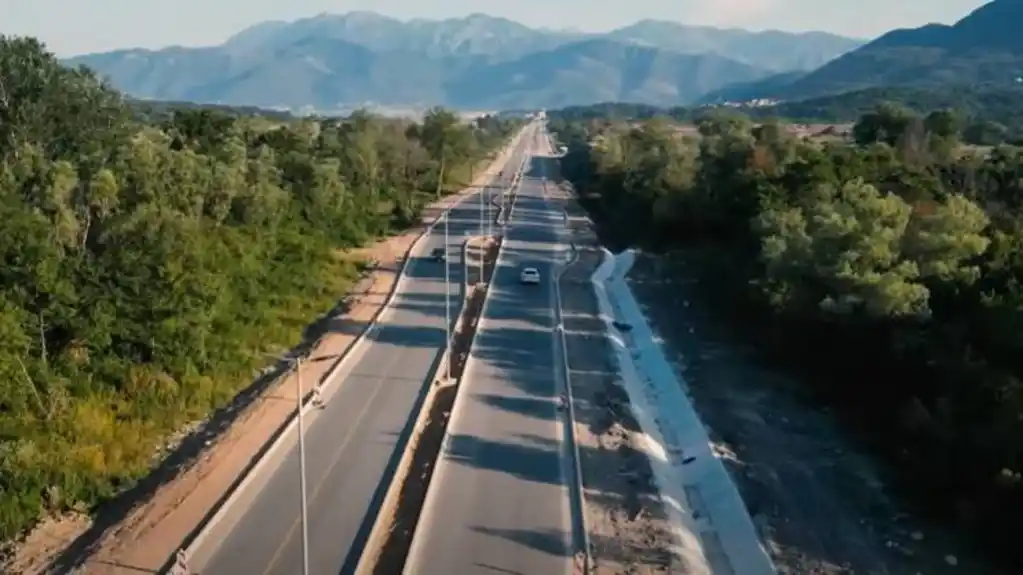 Kašnjenja Bulevara Jaz–Tivat i neusklađenost podzemnih instalacija usporavaju saobraćajnu mrežu