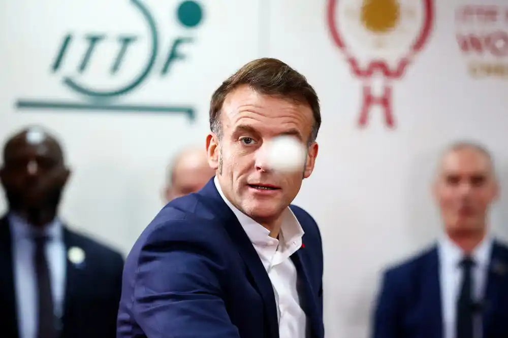 Makron zaprijetio Kini carinskim mjerama