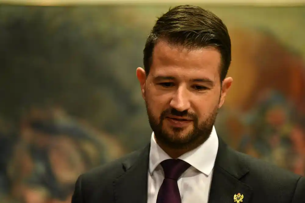 Milatović: Milan još nije izašao iz Vlade, a ka’ će ne znamo