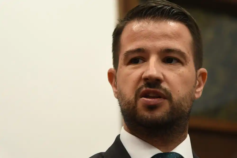 Milatovićev kabinet: Nezakonito udaljavanje sa dužnosti Vukovića nastavak odmazde i bahatog ponašanja Krapovića