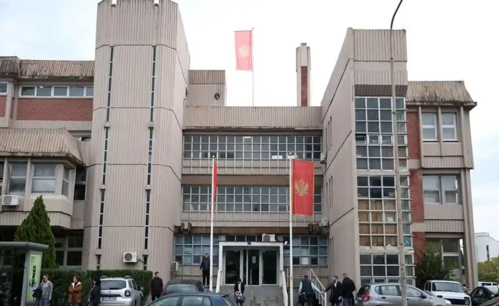 Miško Mugoša počeo štrajk glađu jer nema struju