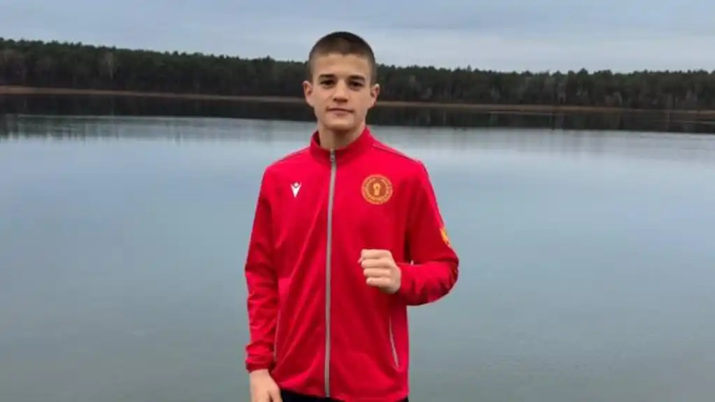 Mrdak na poene eliminisan u osmini finala