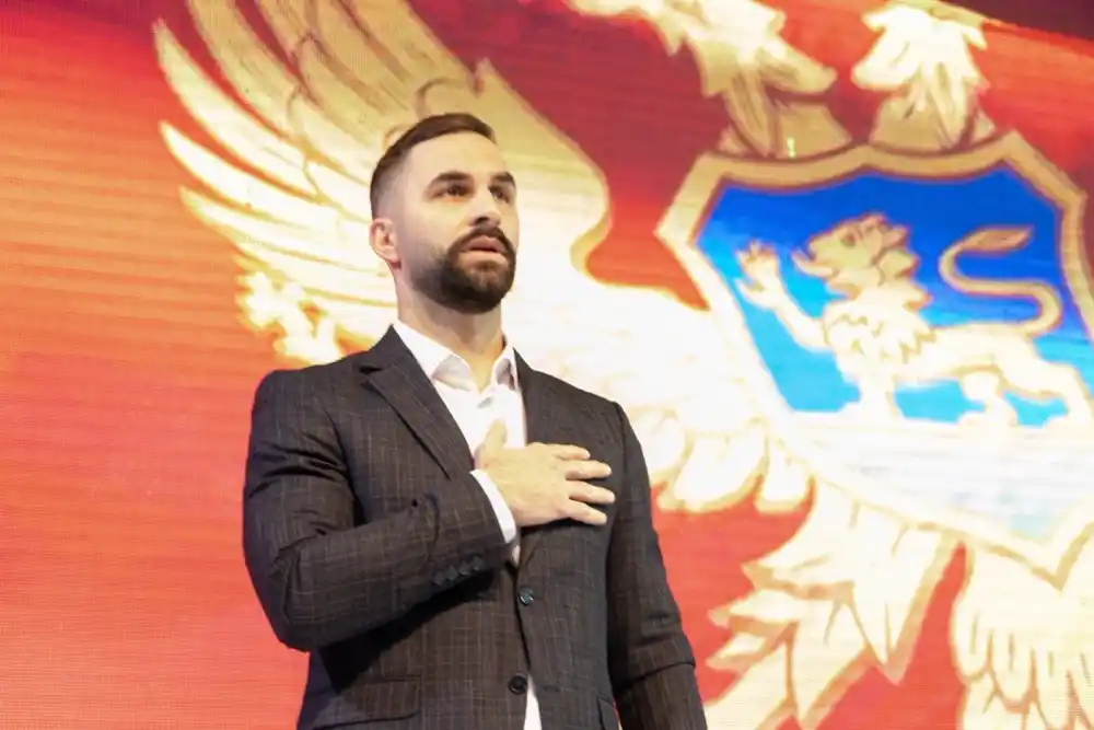 Muratović: PES u Nikšiću politička marioneta bivšeg DF-a