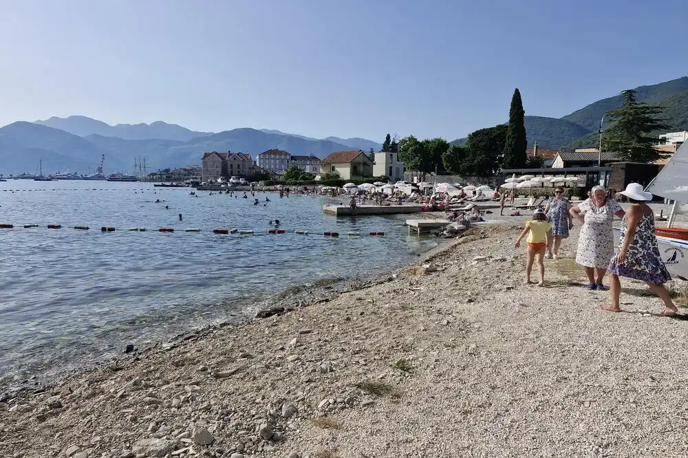 Najviše novca za ulice i vodovodnu mrežu: Opština Tivat dogodine će u grad uložiti skoro 15,5 miliona eura