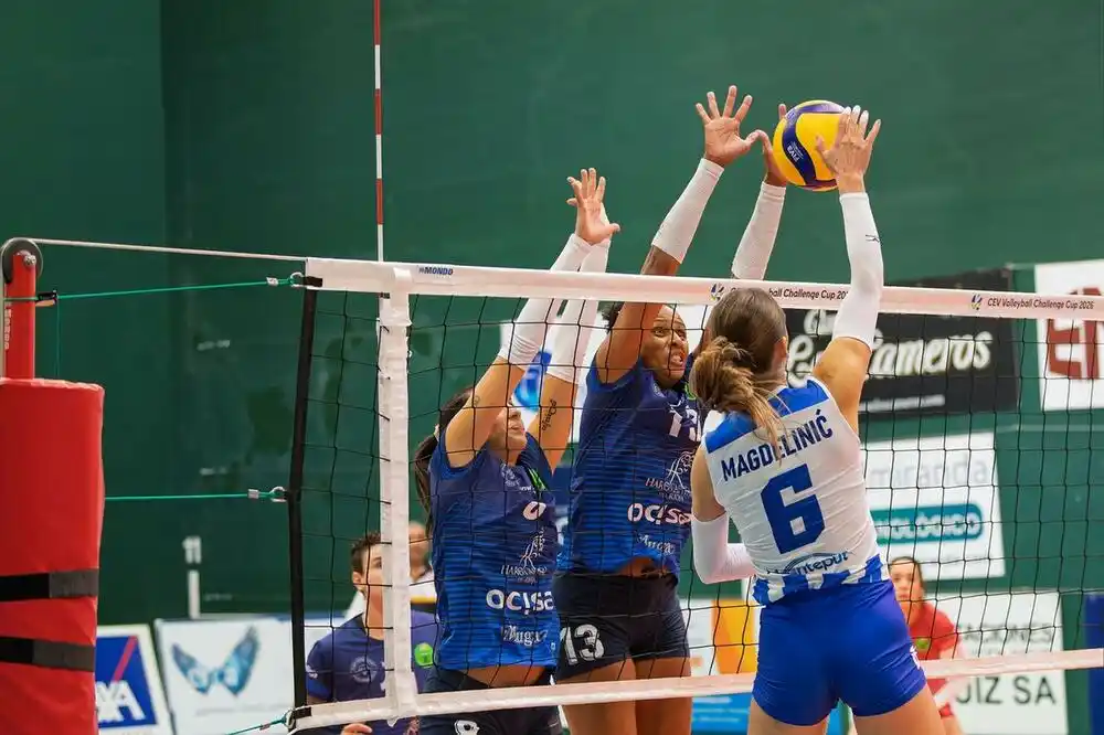 Odbojkašice Budućnosti izgubile od Mladosti