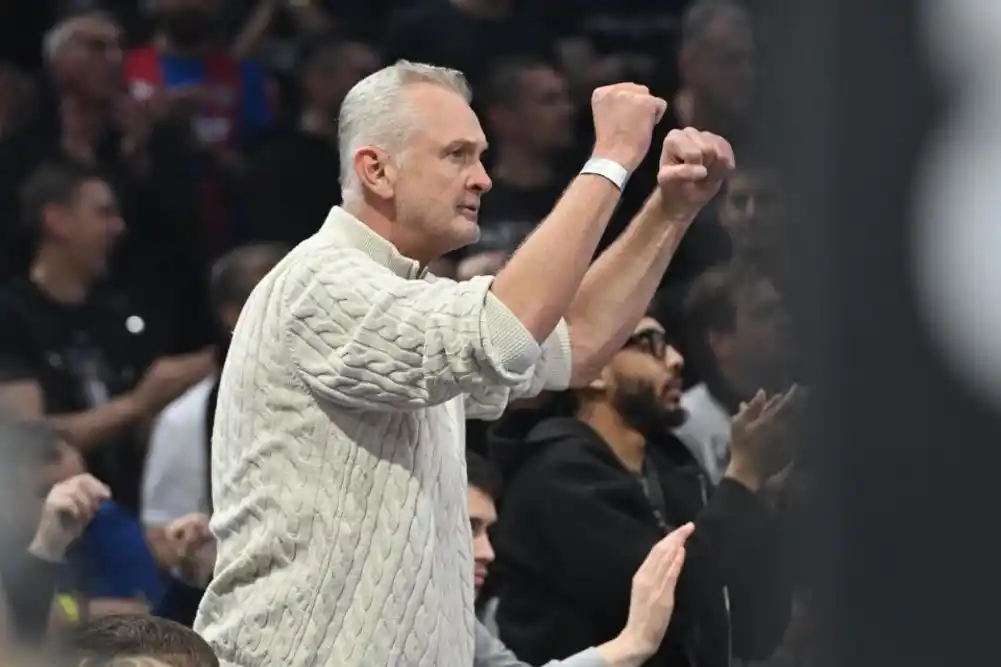 Paspalja pitali da li Ocokoljić ostaje trener Partizana: Ovaj odgovor zanima sve navijače