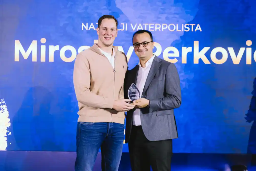 Perković najbolji vaterpolista Crne Gore