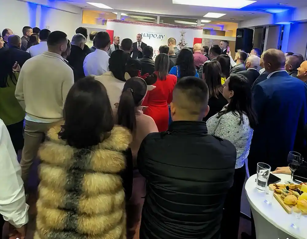 PNP otvorio prostorije u Podgorici; Šćekić: Radićemo na formiranju velikog i snažnog Odbora