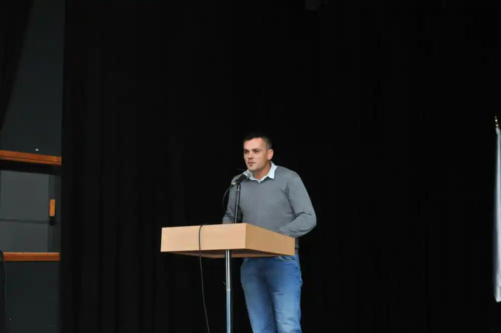 Predsjednik odborničkog kluba Demokrata u Zeti podnio ostavku