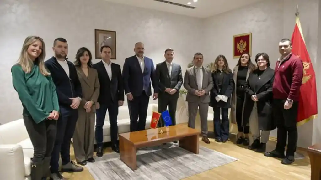 Šimun: Želimo da doktorima medicine sa najboljim rezultatima pružimo priliku da se dodatno usavršavaju