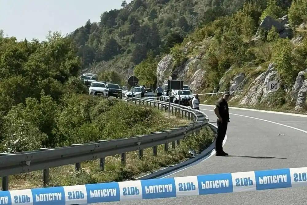 Tragedija kod Budve: Sletio sa puta i poginuo