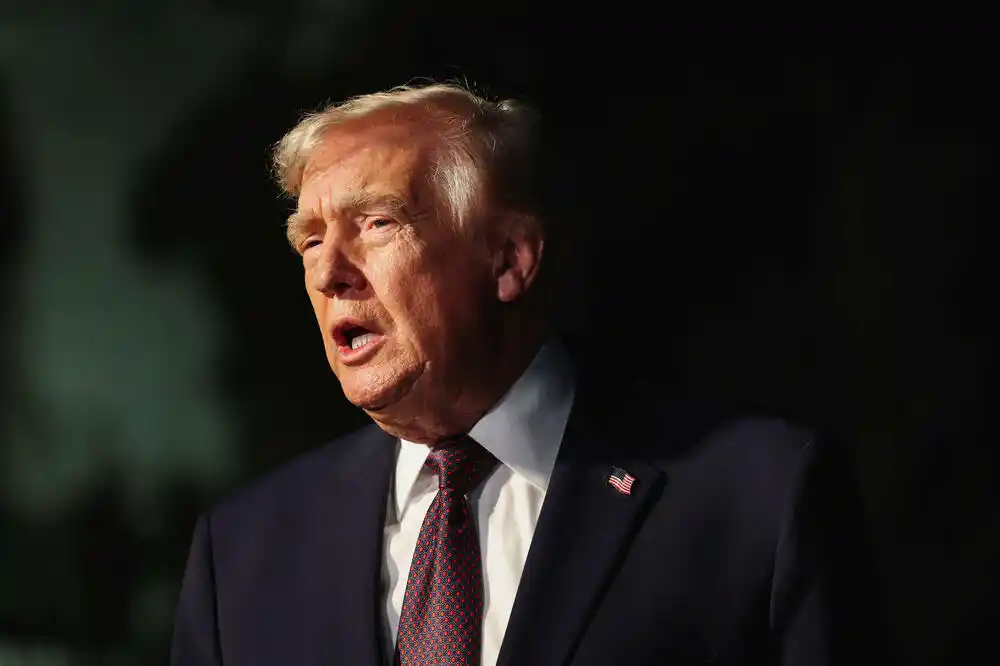 Tramp: Veoma produktivan razgovor sa Putinom; Kremlj: Saglasili se da Kijev mora donijeti odluku o Donbasu