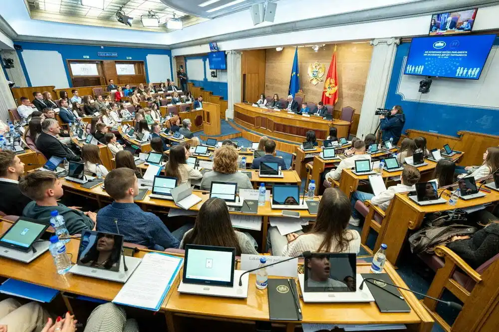 Tumbanje pet miliona i novi projekti od 350 miliona