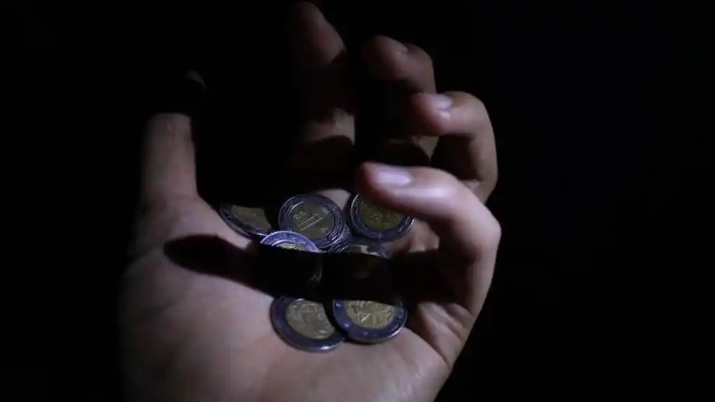 Tužilaštvo: Podignuta optužnica, vrbovala kćerku za prosjačenje