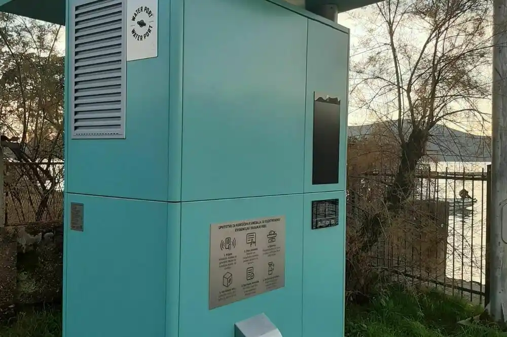 U Tivtu postavljen aparat za ulov ribe