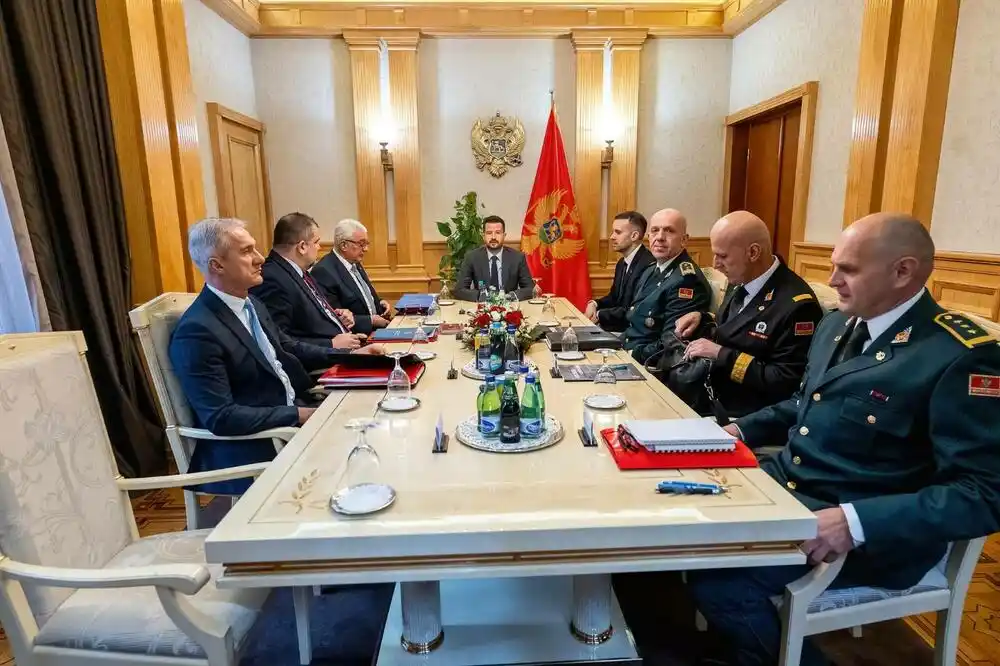 Vojska čeka da se glavari dogovore: Sjednice vrhovne komande najvjerovatnije neće biti ove godine