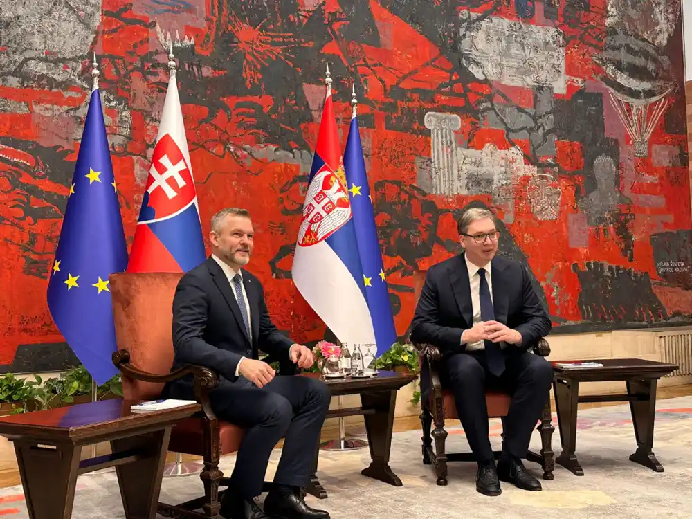 Vučić sa Pelegrinijem: Dogovoren nastavak vojne saradnje, Srbija nije slaba; Nuklearna energija je najčistija ali nemamo dovoljno znanja, slovački prijatelji će nam pomoći!