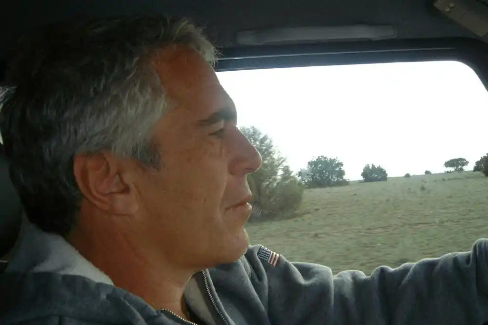 Advokati Epstina razgovarali o mogućoj saradnji s tužiocima danima prije njegove smrti