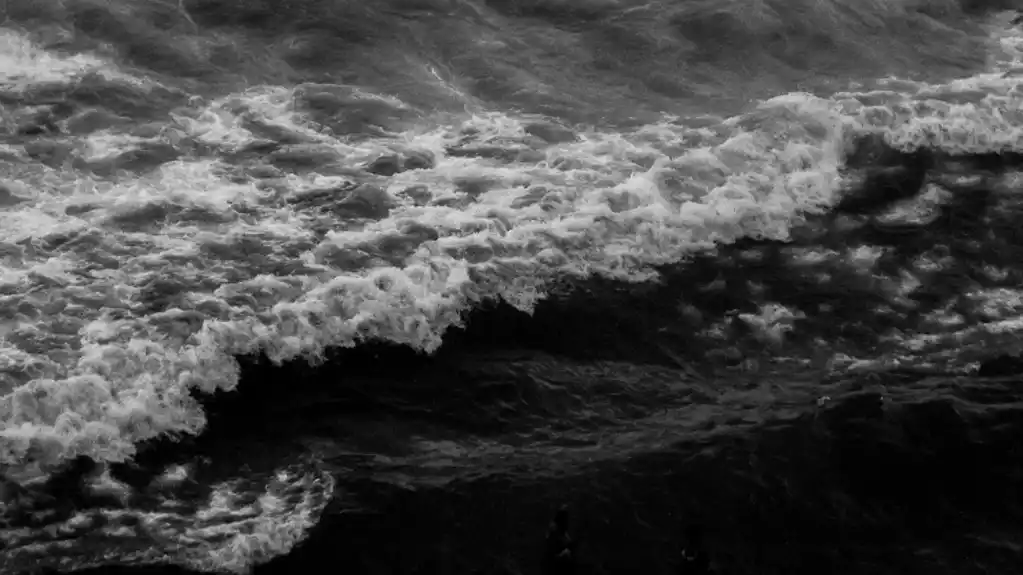 Dubrovnik: Nakon tri sata borbe sa talasima iz mora izvučeno tijelo muškarca iz BiH