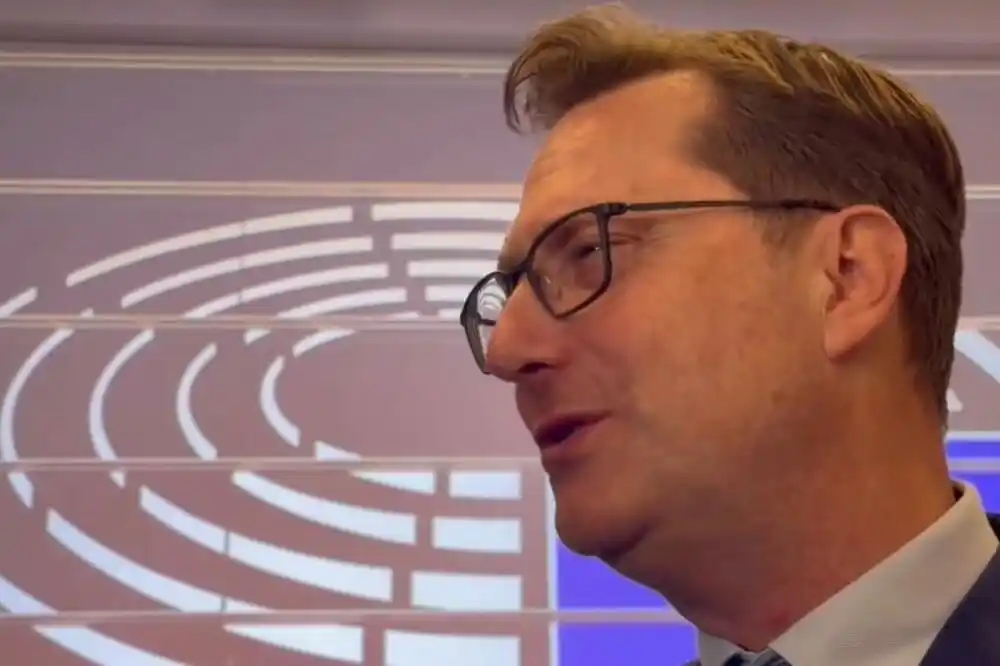 Evroposlanik: Rekli smo studentima u Srbiji da je za pobjedu potrebna sinergija svih aktera