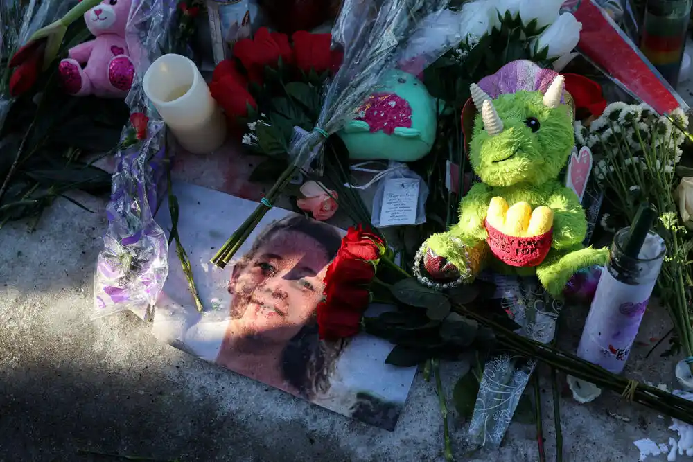 Gradonačelnik Mineapolisa optužio savezne vlasti da skrivaju činjenice u vezi sa smrtonosnom pucnjavom