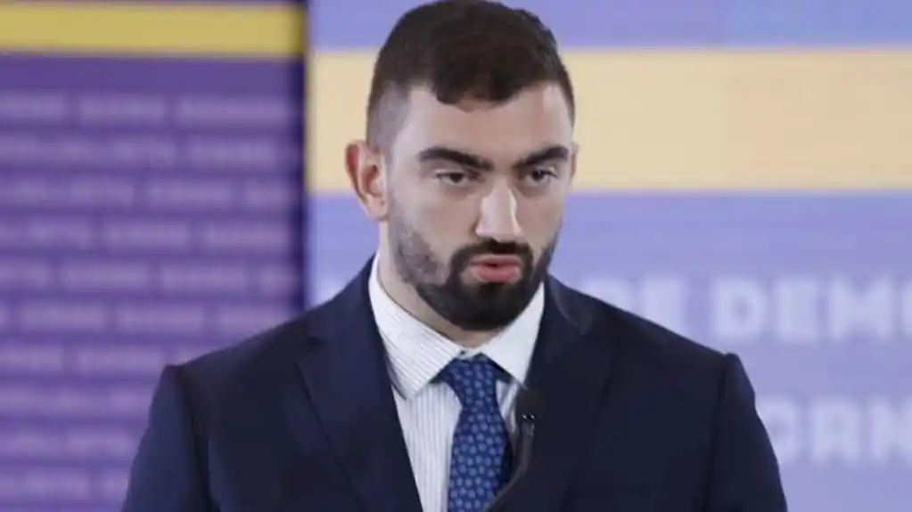 Klikovac pita Milatovića: Hoćete li dati ostavku?