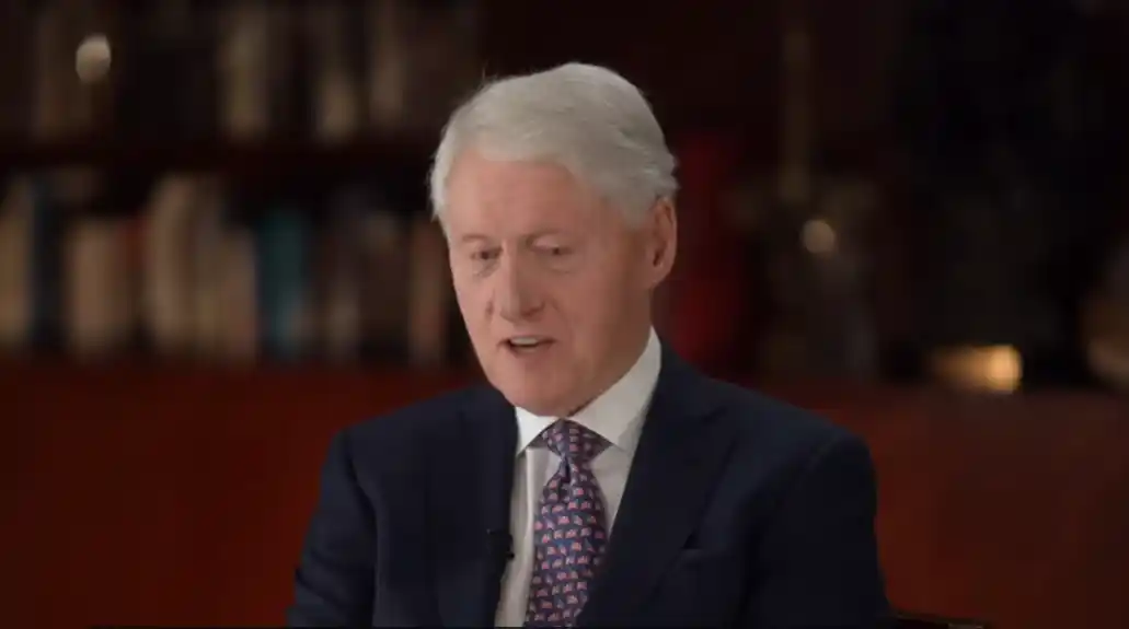 Klintonovi odbili svjedočenje u istrazi o Epstinu, najavili pravnu borbu