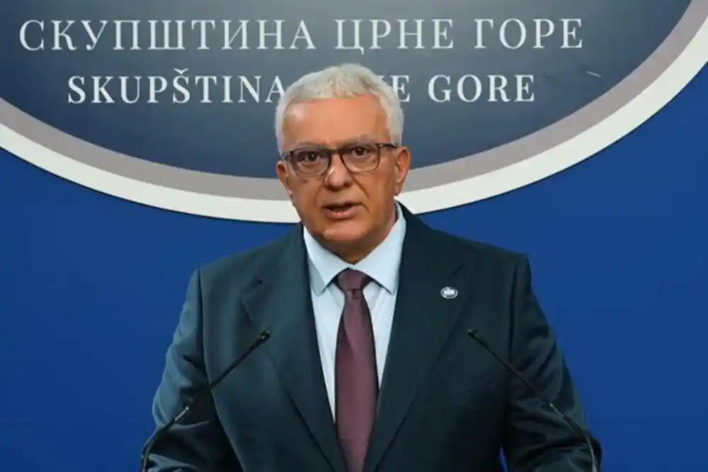 Mandić uputio telegrame saučešća povodom željezničke nesreće u Španiji