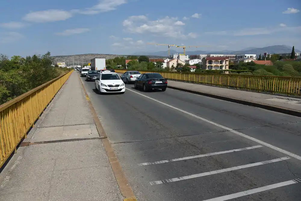 Opet traže izvođača za mostove na Morači