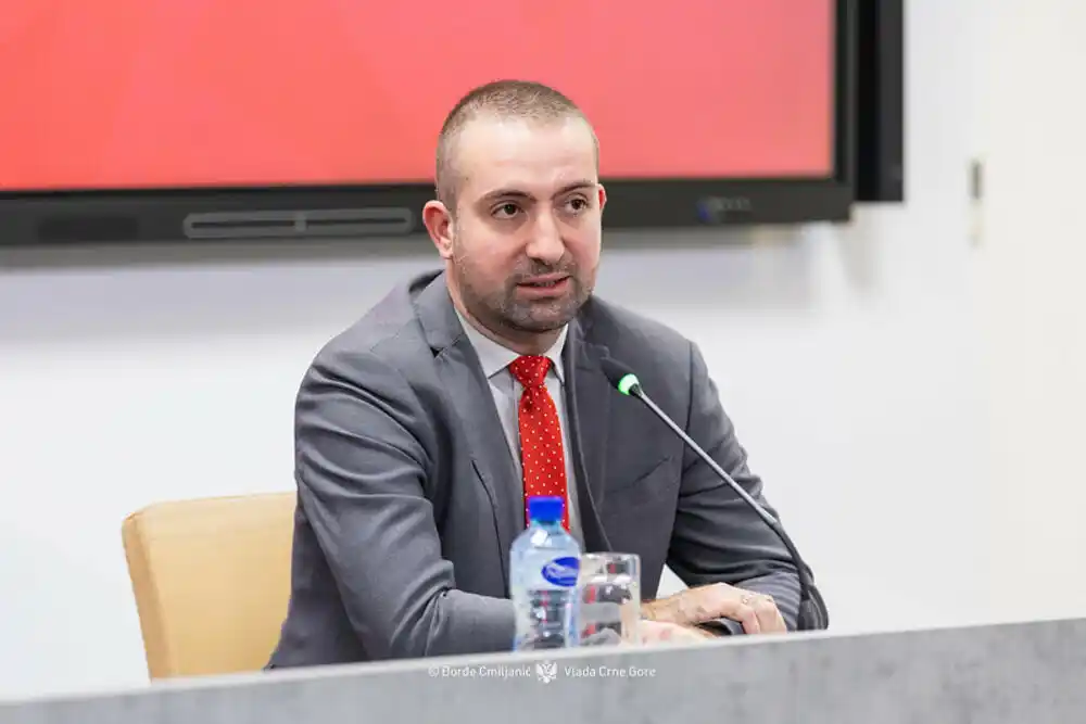 Opština Zeta najavila najavila krivičnu prijavu protiv Šaranovića, Bečića, Šćepanovića i Nišavića