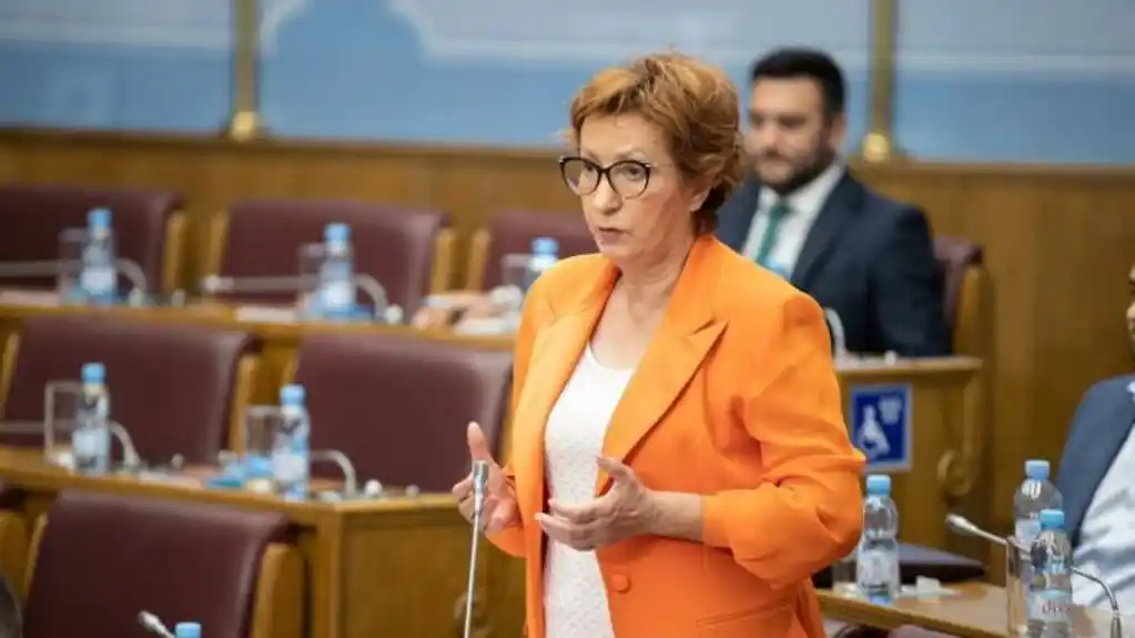 Popović predlaže: Plate regulatora izuzeti iz sistema zarada zaposlenih u javnom sektoru