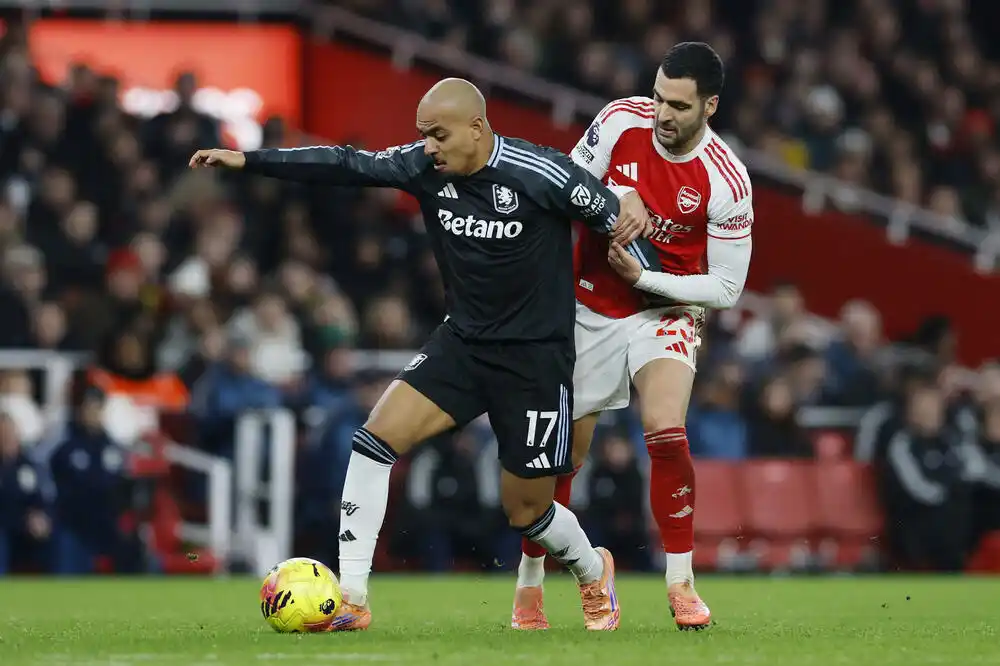 Roma dovodi pojačanje iz Aston Vile