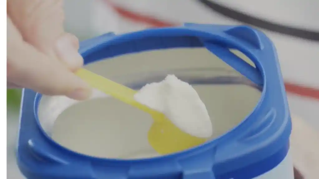 Sa crnogorskog tržišta povučen Aptamil: Sumnja se da formula može biti štetna za zdravlje beba