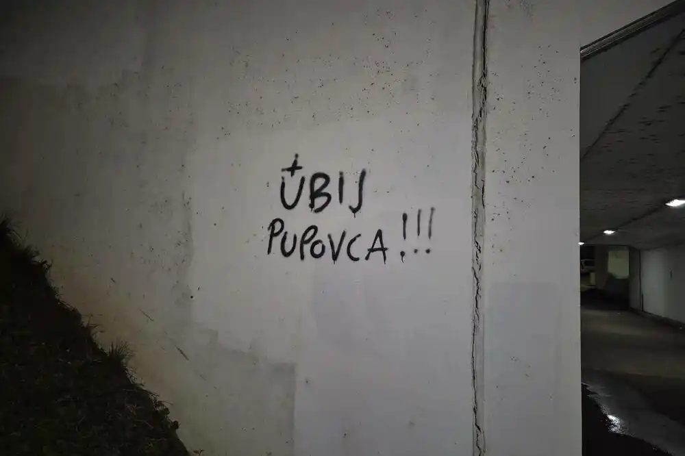 SNV: U Zagrebu ispisani grafiti sa pozivom na ubistvo Milorada Pupovca