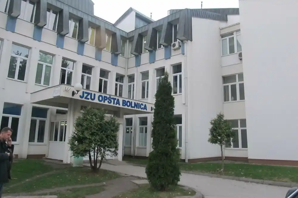 U bolnici u Bijelom Polju ljekari spasili majku i novorođenče