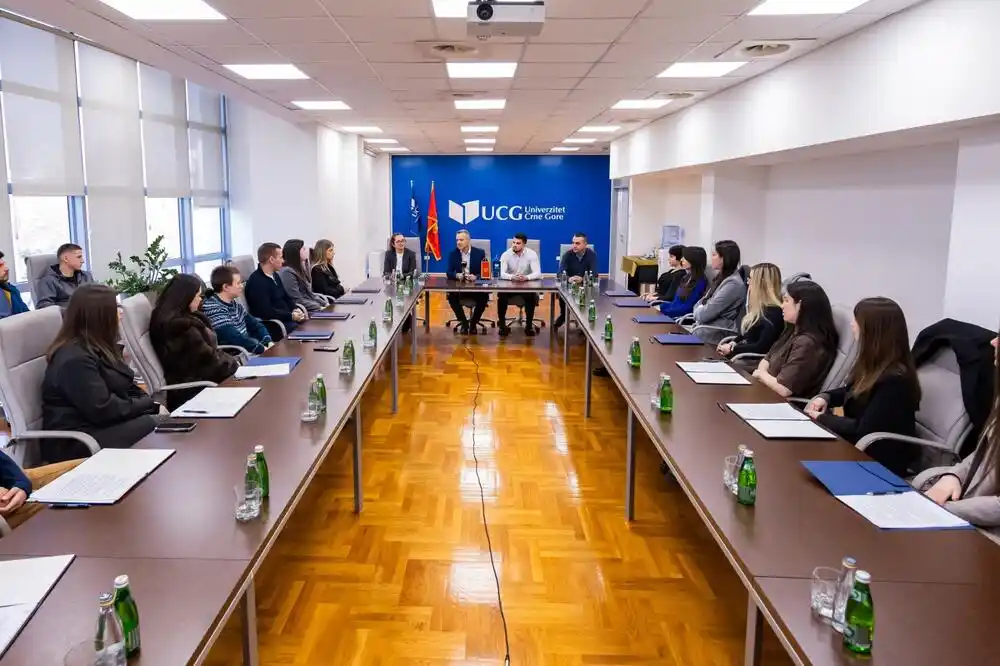 UCG dodijelio 21 stipendiju u okviru inicijative „Stipendije najboljima, posao kod najboljih“