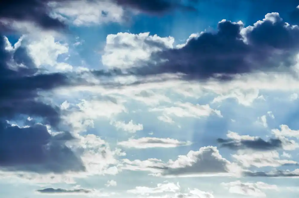 Umjereno oblačno sa sunčanim intervalima