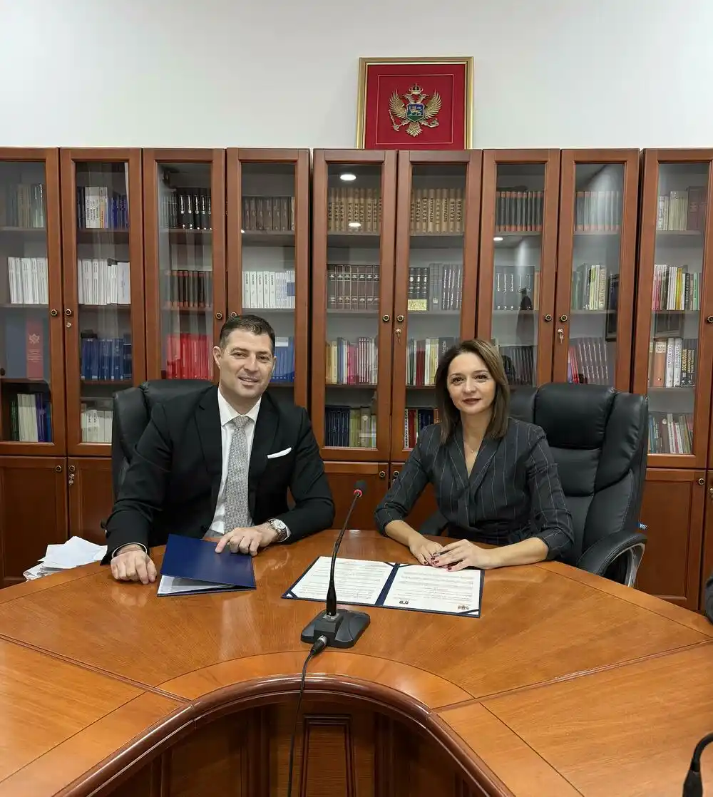 Ustavni sud i Pravni fakultet UCG potpisali memorandum o saradnji: Studentima se omogućava praktično osposobljavanje