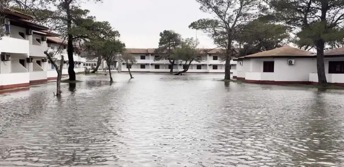 Voda poplavila Adu Bojanu