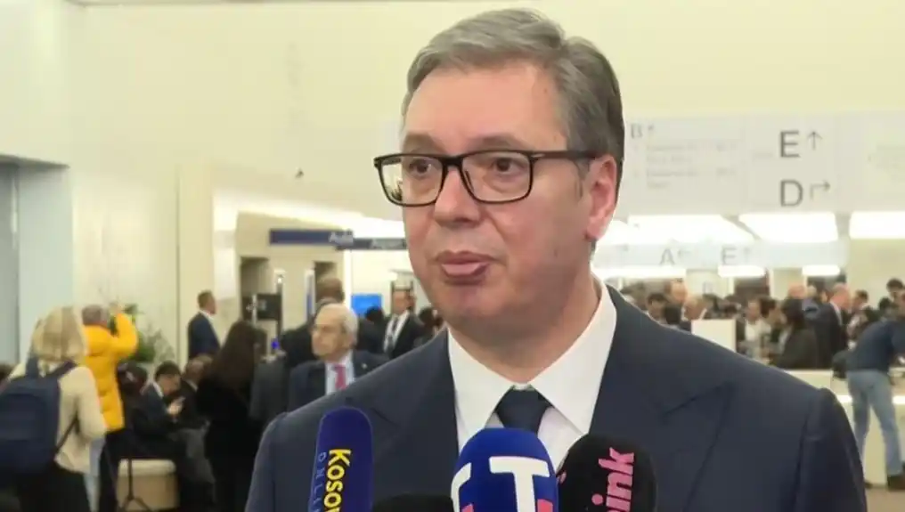 Vučić iz Davosa: Srbija je na evropskom putu, ali gradimo strateške odnose i širom svijeta