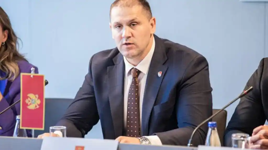 Advokat Radulović o Šćepanoviću: „On zna sve,  osim gdje su bjegunci“